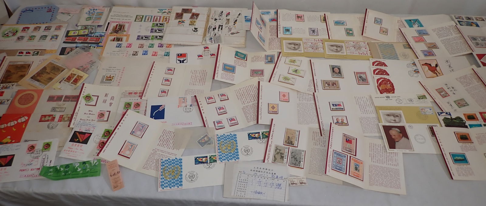 Chinese Taiwan Hong Kong & Misc Postage Stamps (1 of 15)