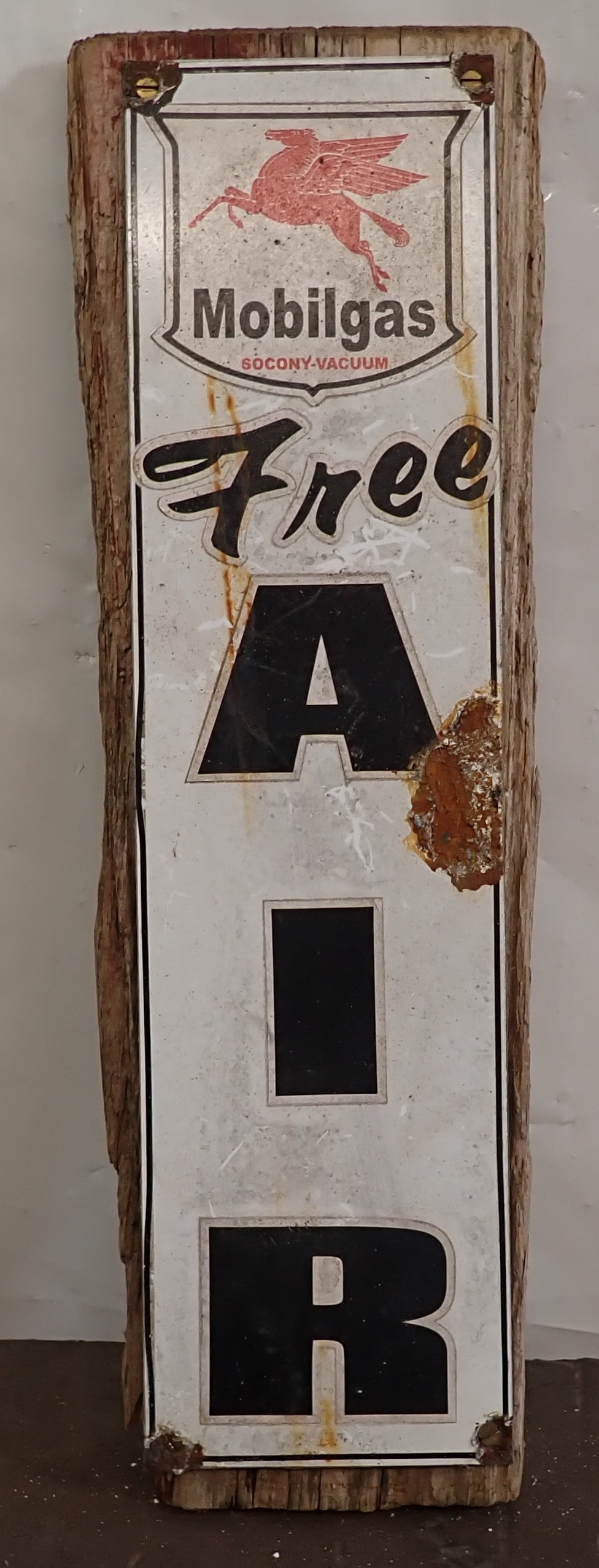 Gas Station Air Pump Sign (1 of 5)