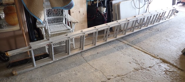 26' Aluminum Extension Ladder