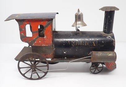 Clockwork American Tin Locomotive
