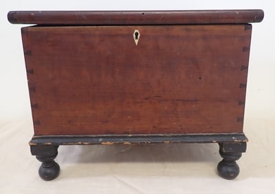 Miniature Blanket Chest w/ Bone Inlay & Dovetail