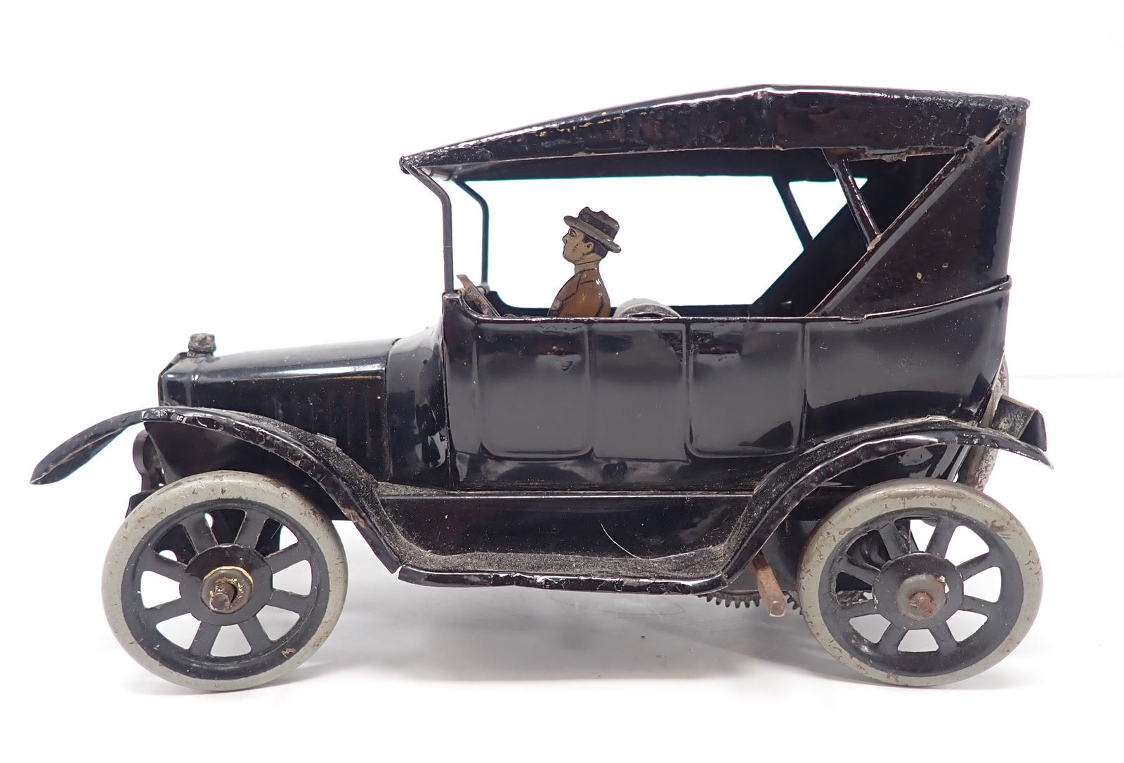 Bing Tinplate Windup Ford Model T Tourer (1 of 6)