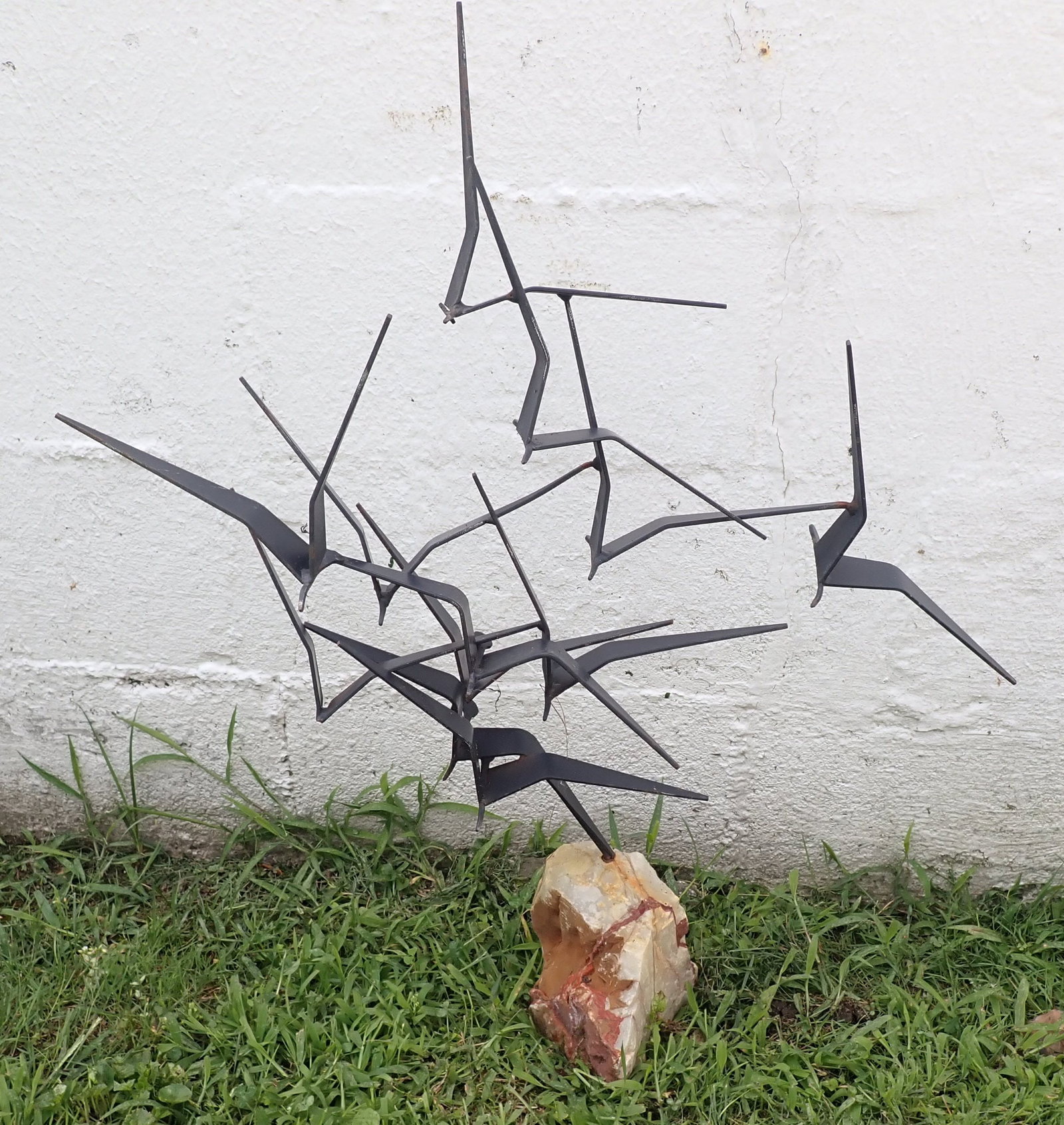 1971 Curtis Jere Iron Bird Sculpture: Has crystal base. Approx 30" tall. No in house shipping