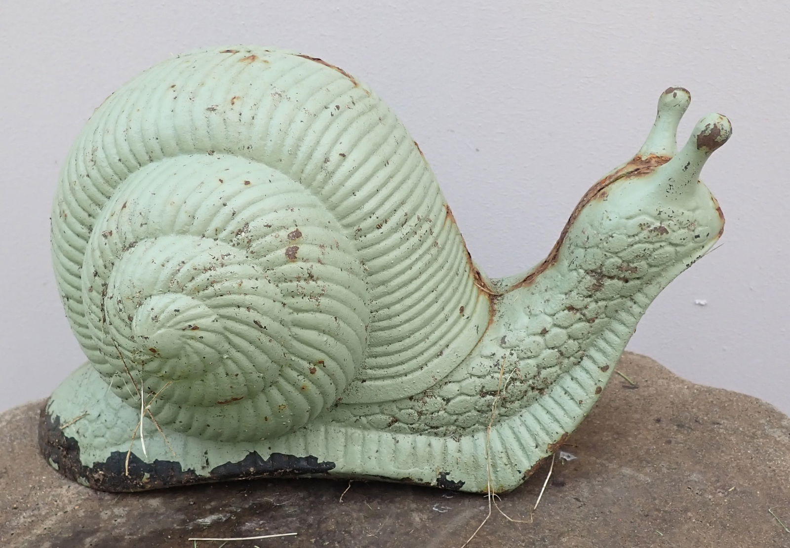 Cast Iron Snail (1 of 3)