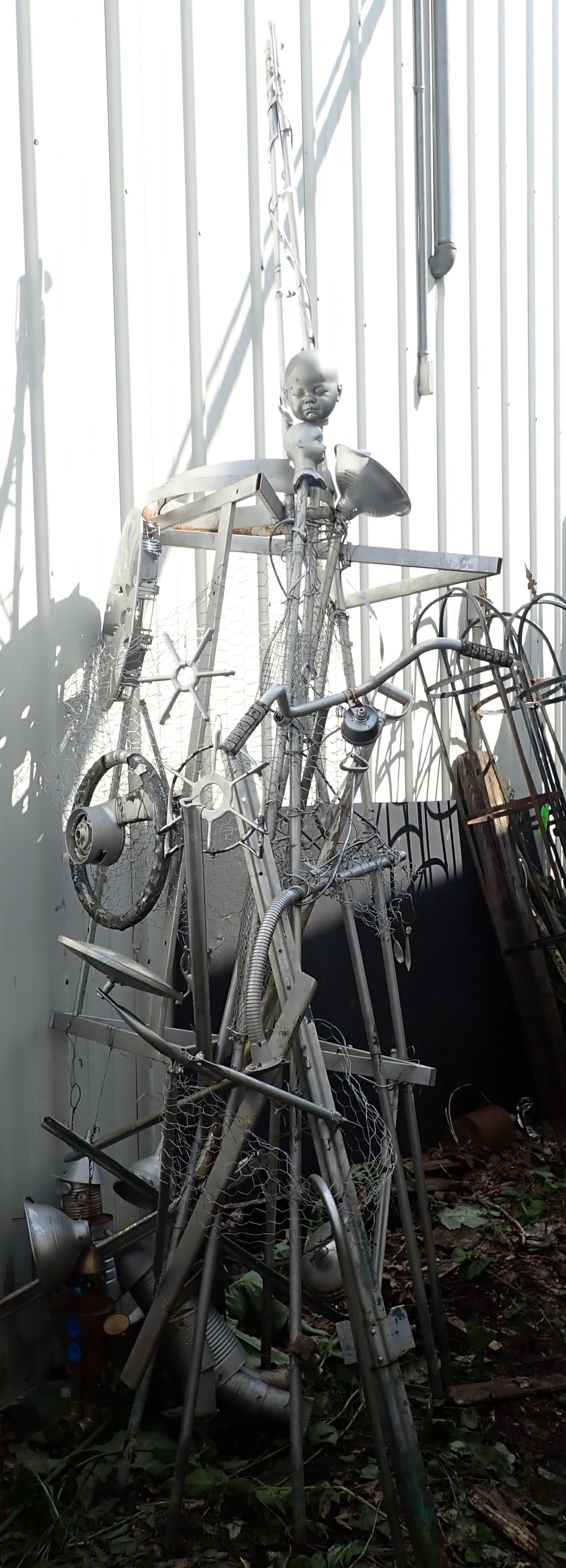 3 Outsider Art Found Objects Sculptures (1 of 10)