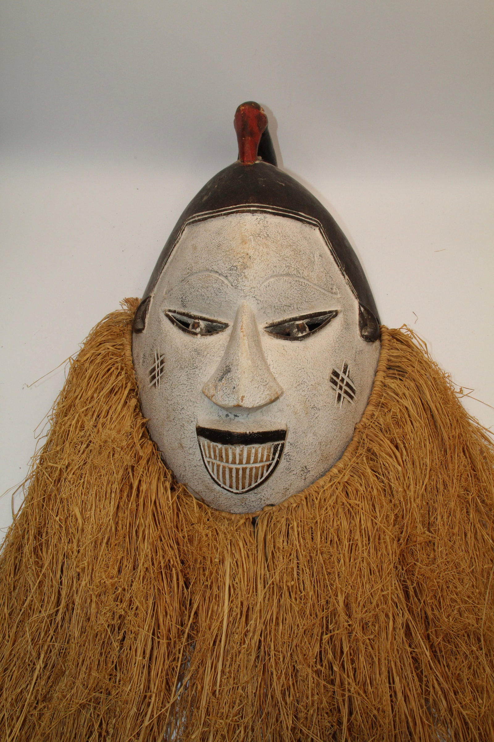 Puna African Wood Carved Mask: Apprx 9" x 14 5/8". Shipping available