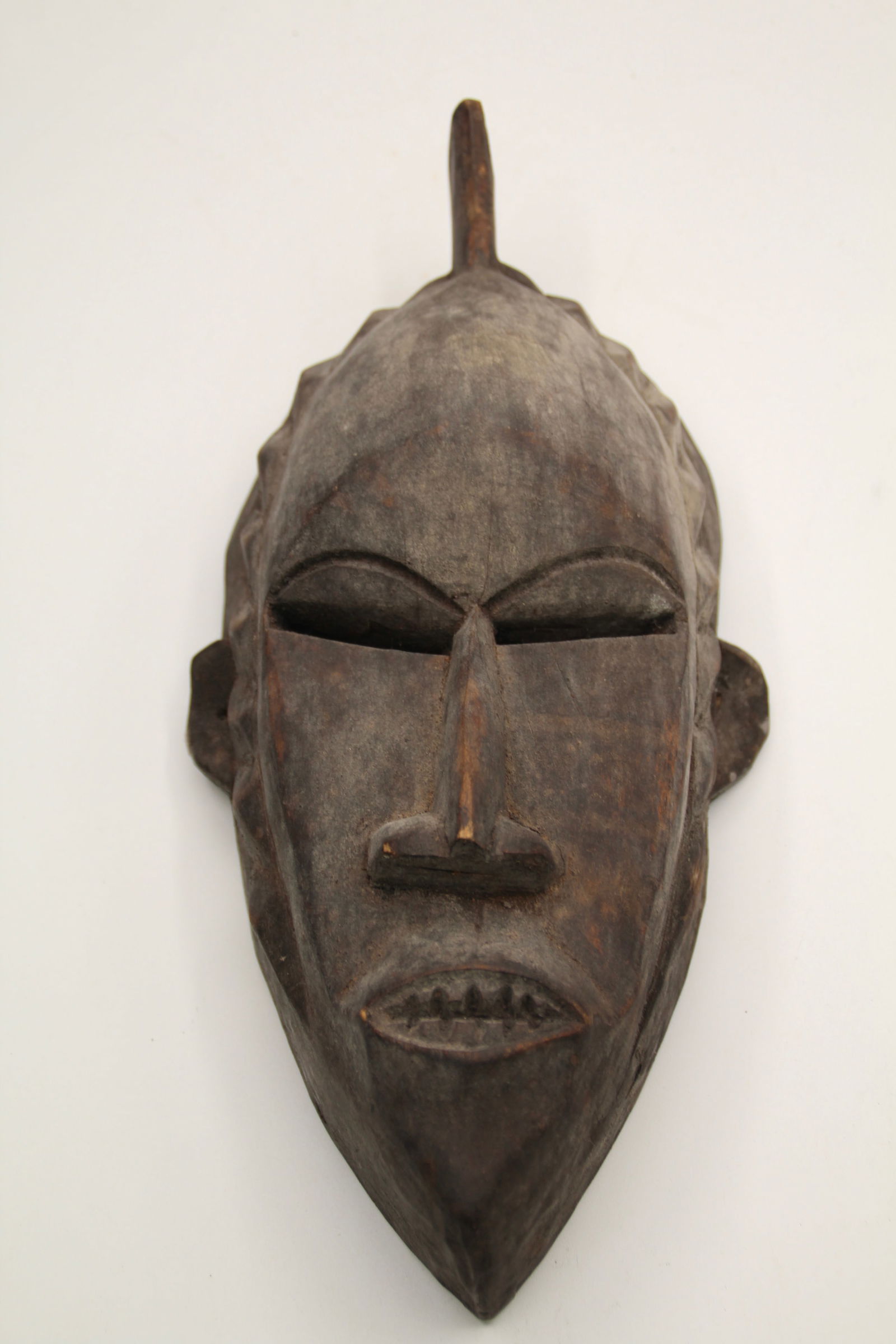 Ivory Coast Tribal Dan Mask: Apprx 6 3/8" x 13". Shipping available