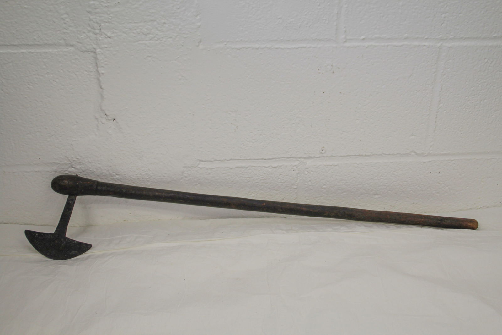 Zulu War Axe (1 of 3)