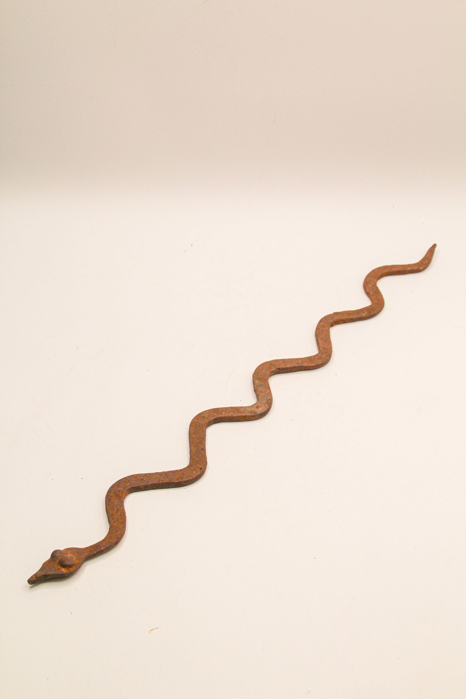 African Iron Snake: Apprx 19 1/2" long. Shipping available