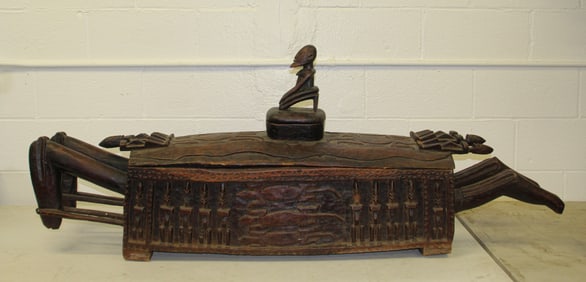 African Mali Dogon Ceremonial Box