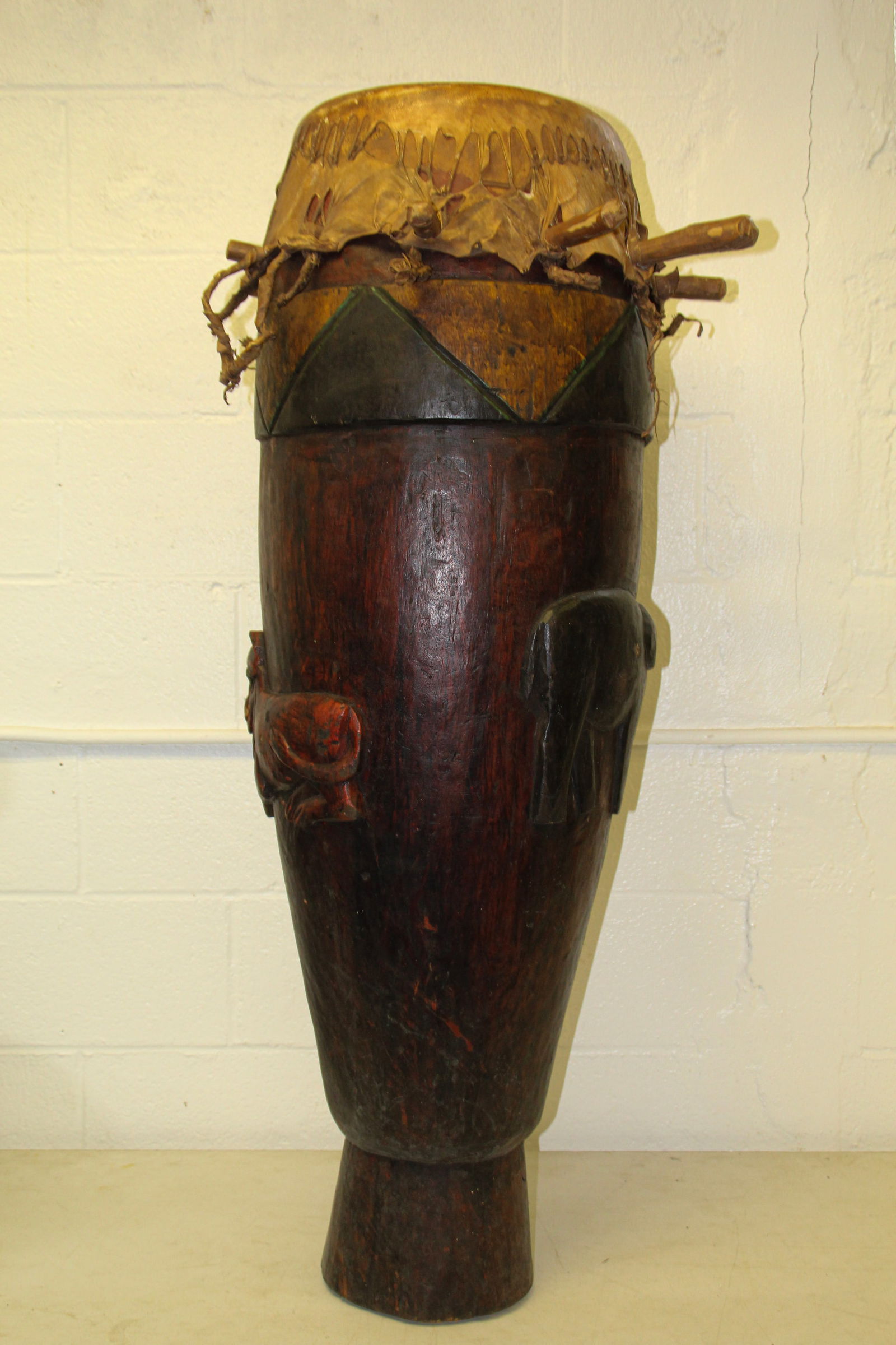 Tambadora Drum: Apprx 13 1/2" in diameter ( at top) and 48" tall. No in house shipping !