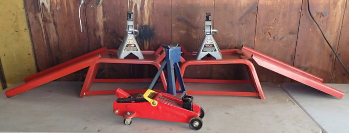 Car Ramps 2 Ton Jack , & Jack Stands