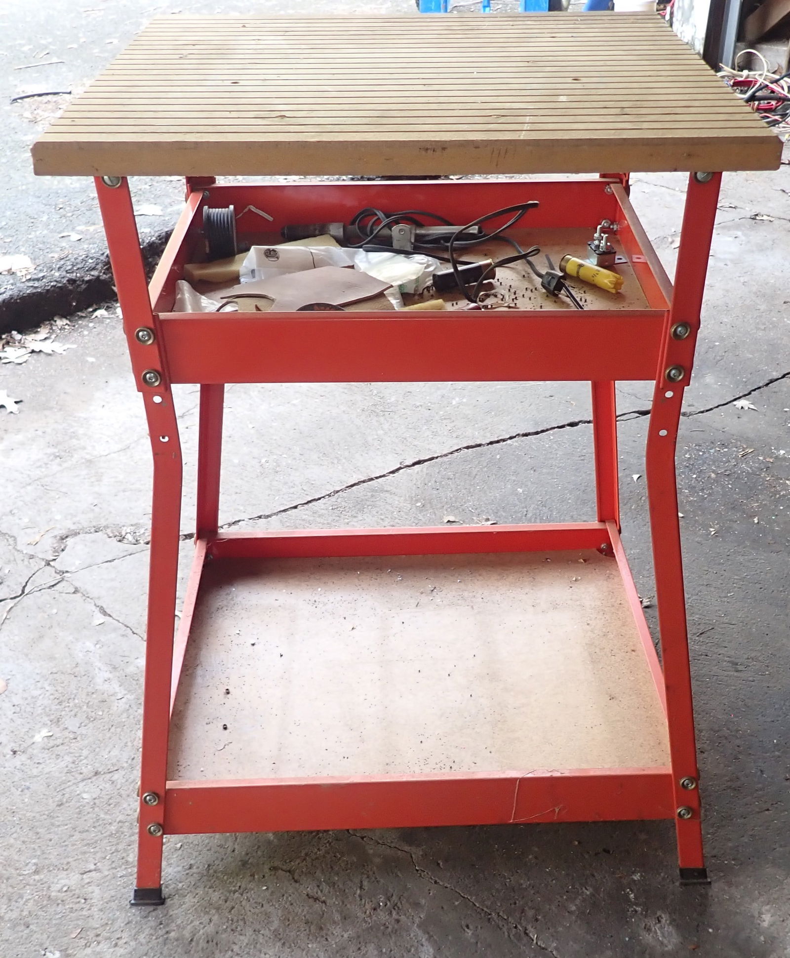 Hirsh Work Station (1 of 3)