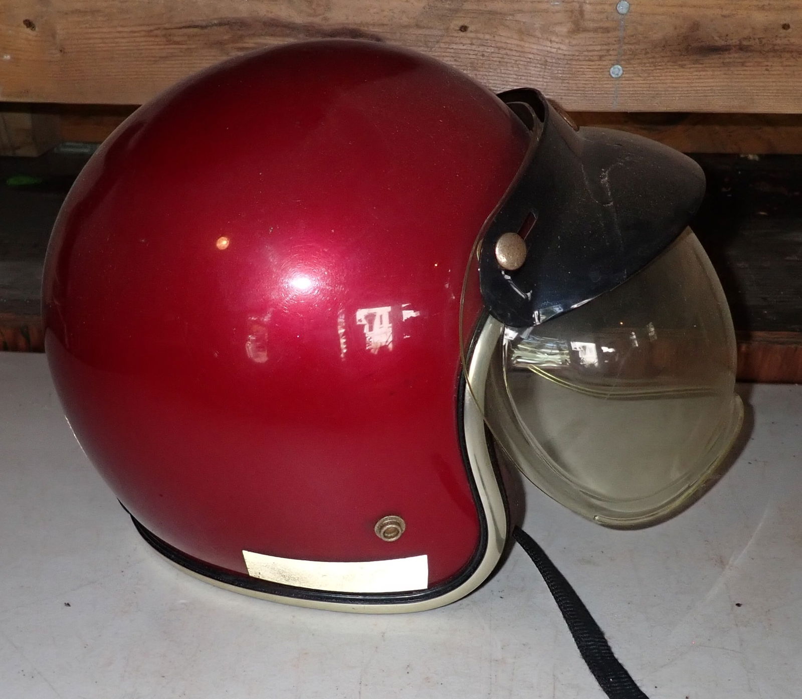 Vintage Motorcycle Helmet (1 of 5)