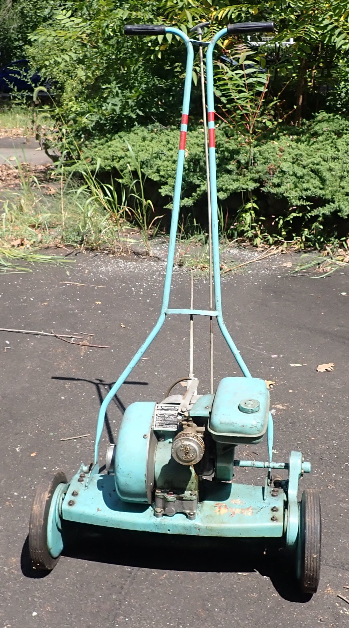 Reo Reel Mower (1 of 6)