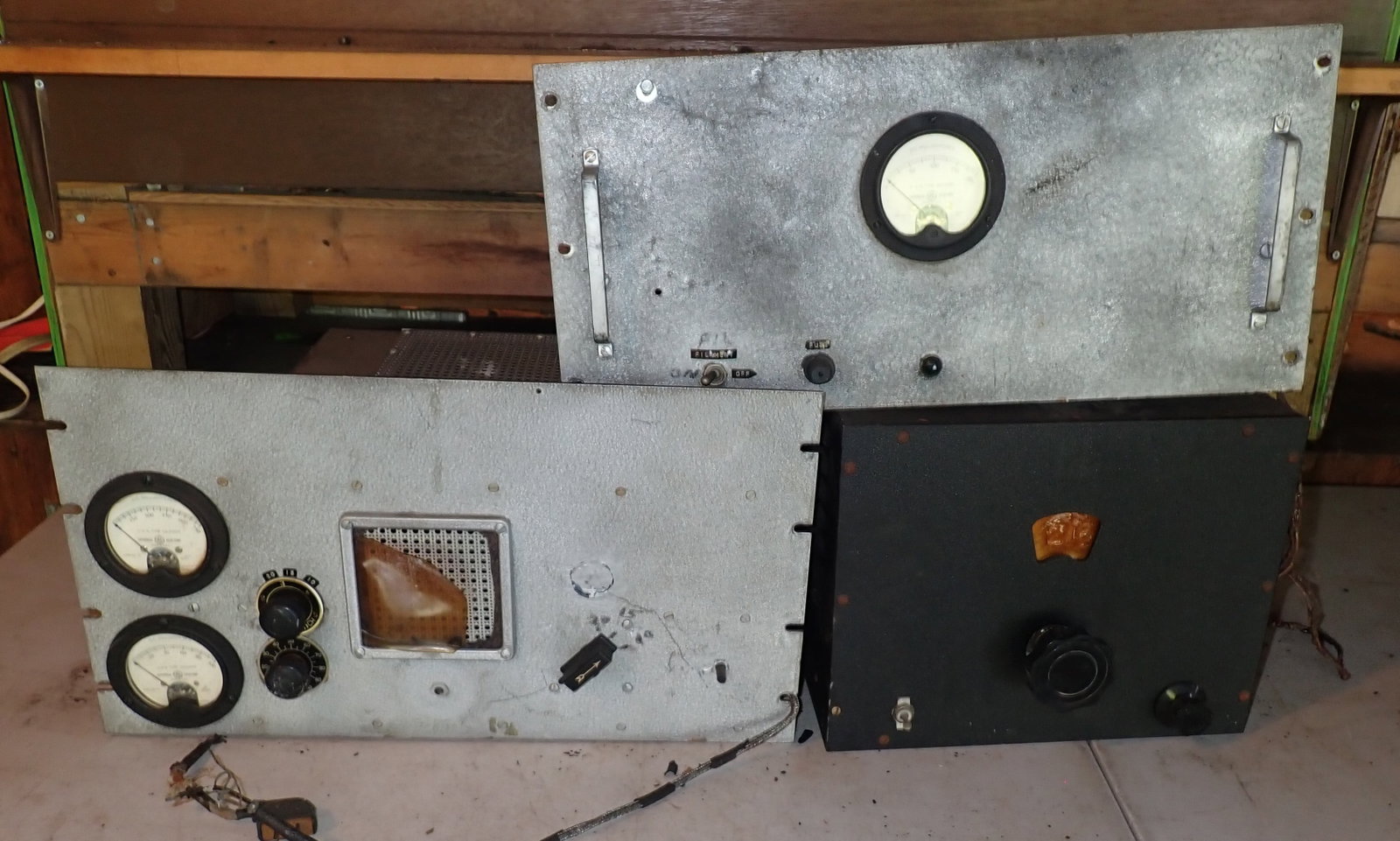 Radio Receivers / Parts: No in house shipping