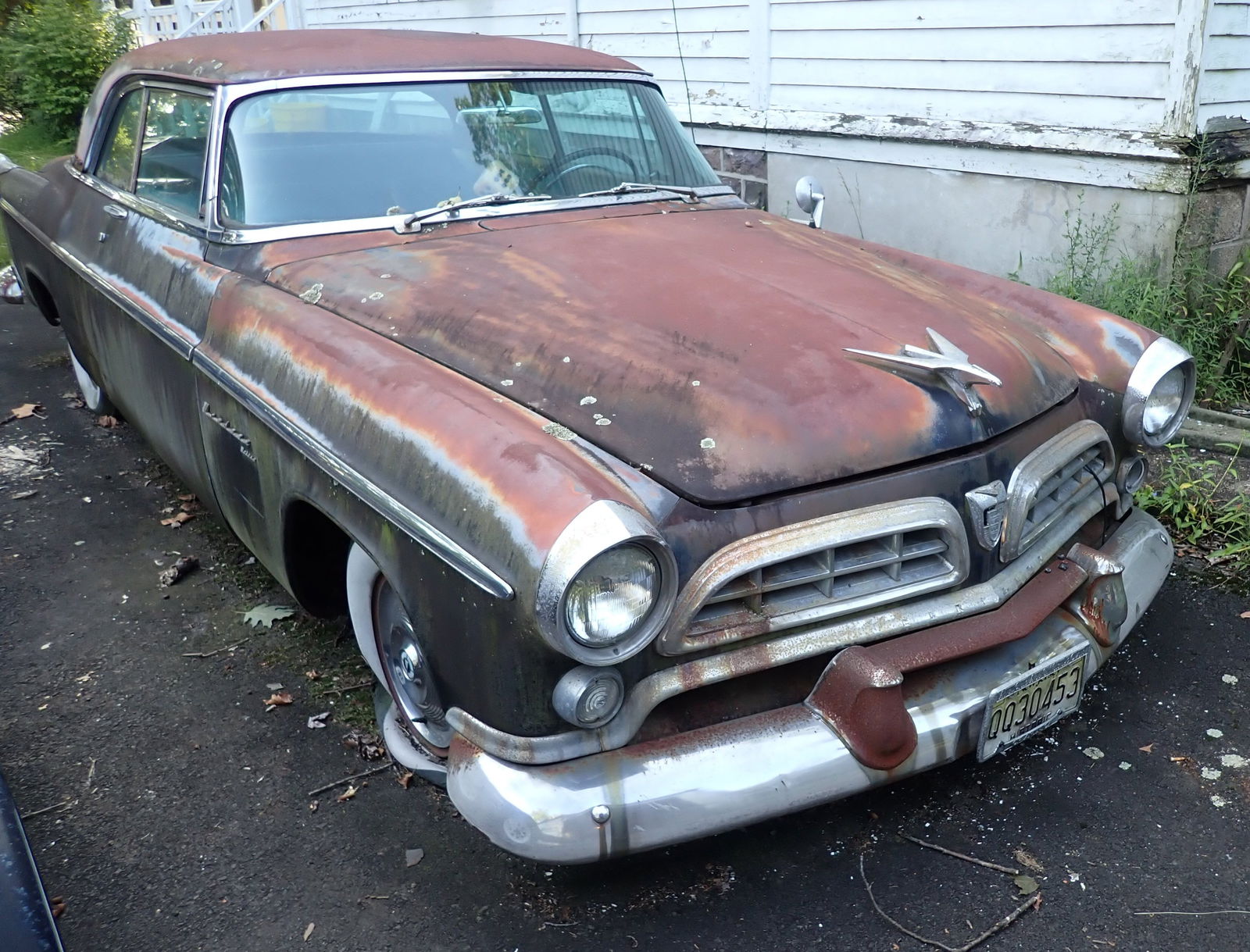 1955 Chrysler Windsor Deluxe (1 of 17)