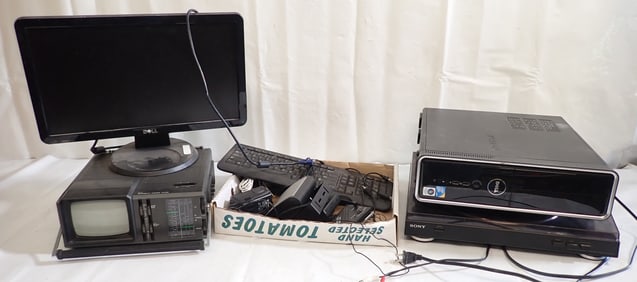 Dell Computer Monitor Sony Turntable & Misc
