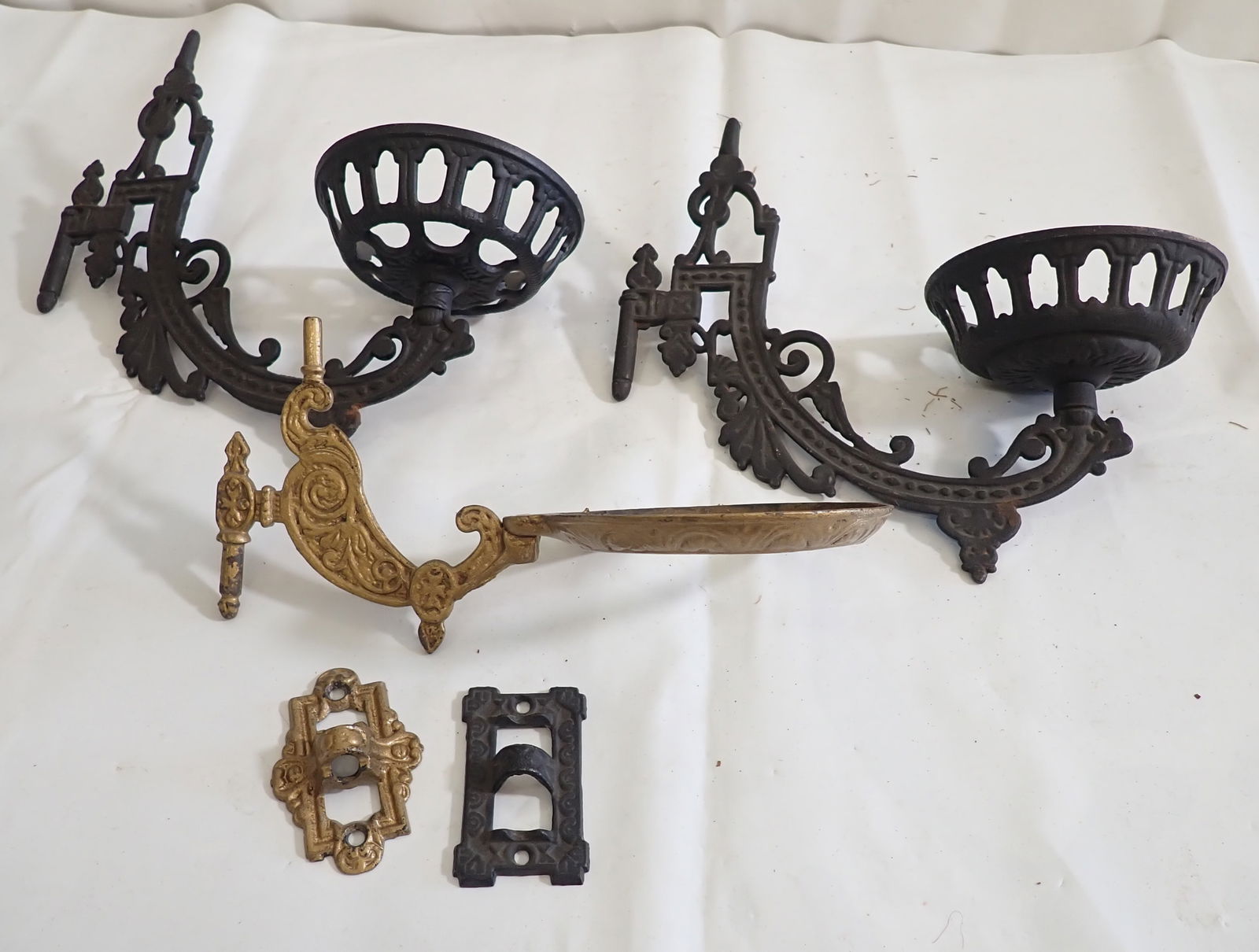 Oil Lamp Wall Brackets (1 of 4)