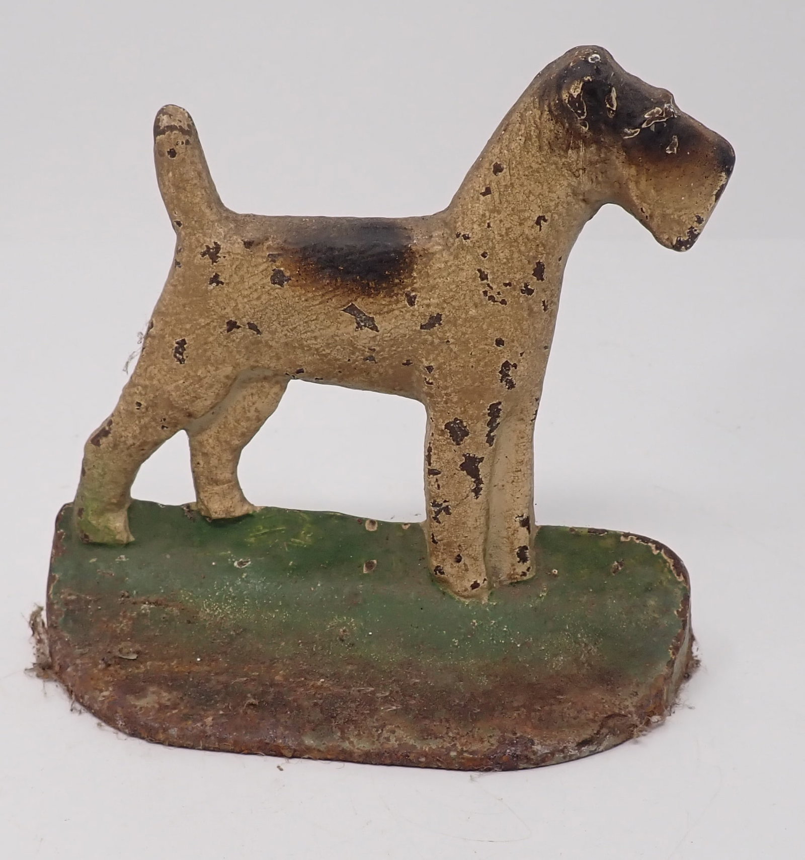 Cast Iron Dog Doorstop: Apprx 5 5/8" x 5 1/4" tall. Shipping available