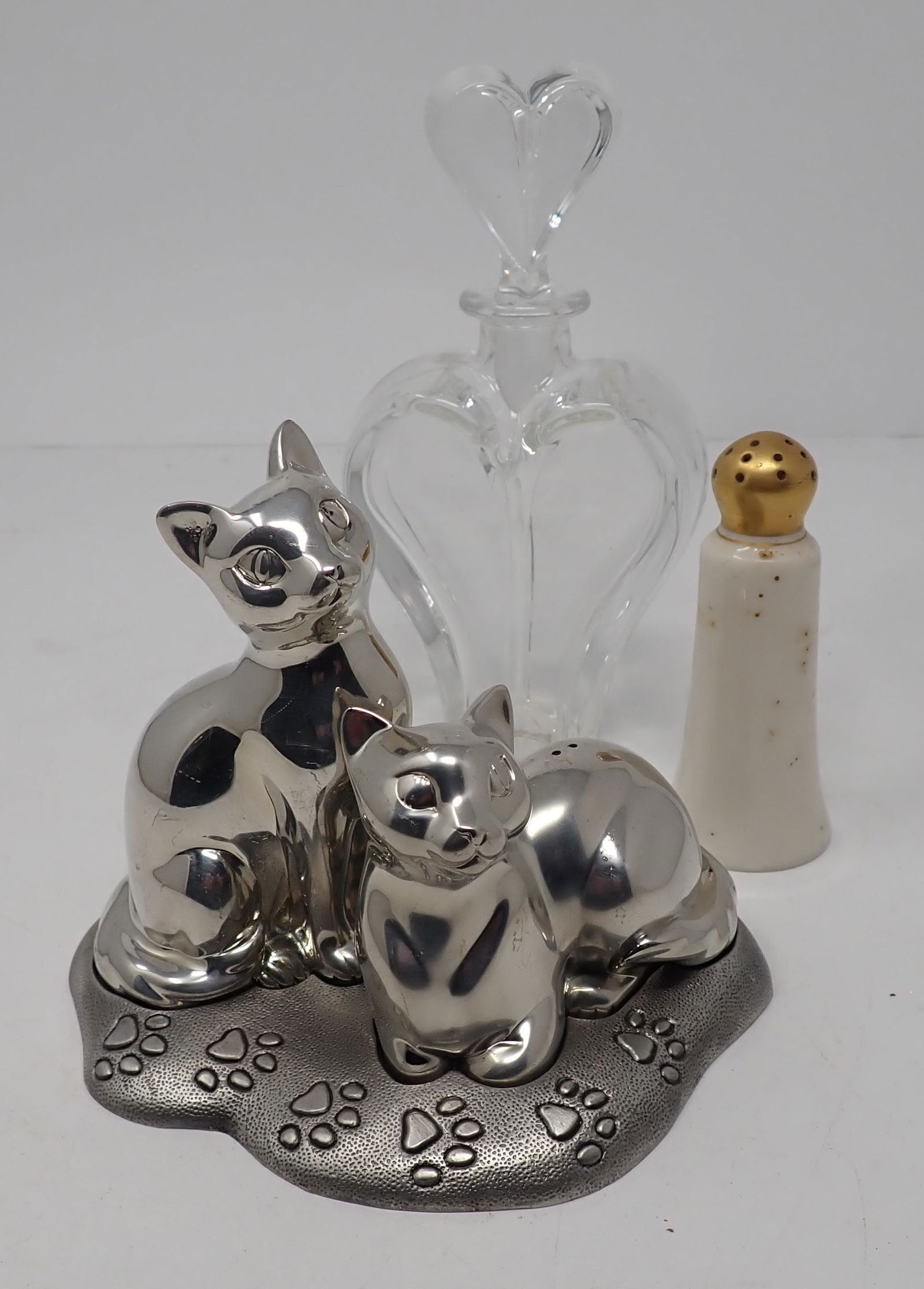 Lenox Perfume w/ Salt & Pepper Shakers: Tallest is apprx 5 3/8" tall. Shipping available