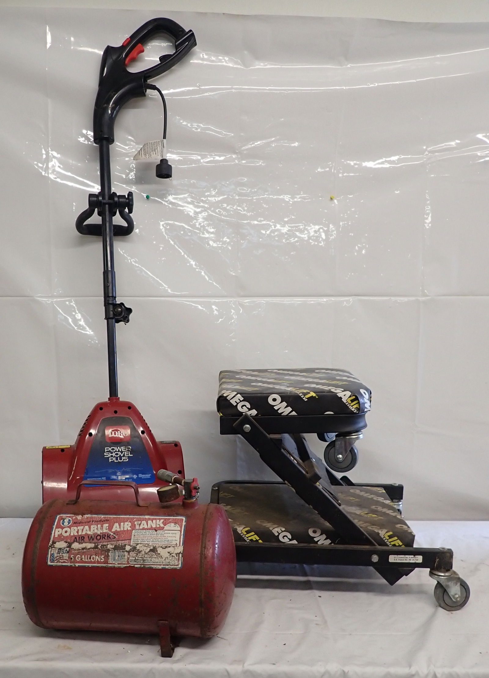 Air Tank Shop Stool Toro Power Shovel (1 of 2)