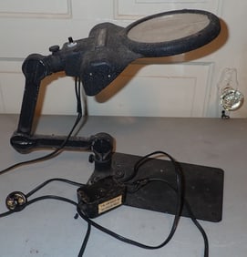 Stanley 701-A Magnifying Light
