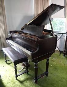 Lauter Piano & Bench