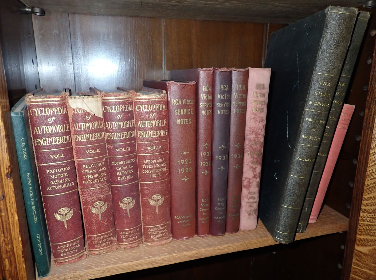 Cyclopedia of Automobile Engineering RCA Books (1 of 4)