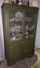 Hutch in Green Paint