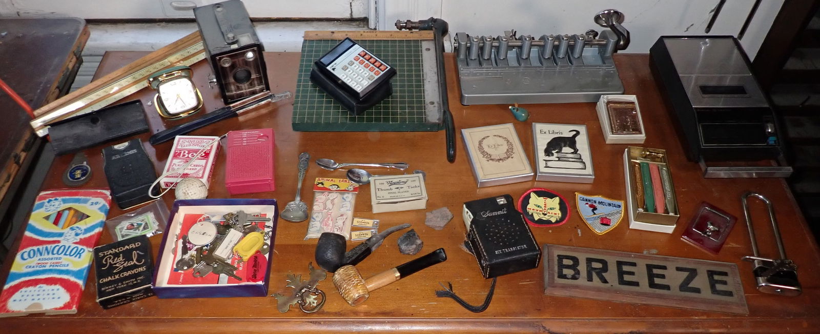 Paper Cutter Westclox Alarm Clock DAV Tags (1 of 10)