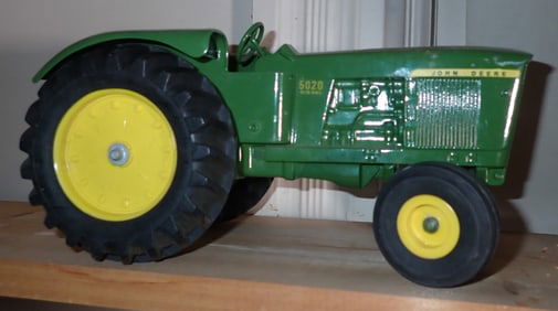 Ertl John Deere 5020 Tractor