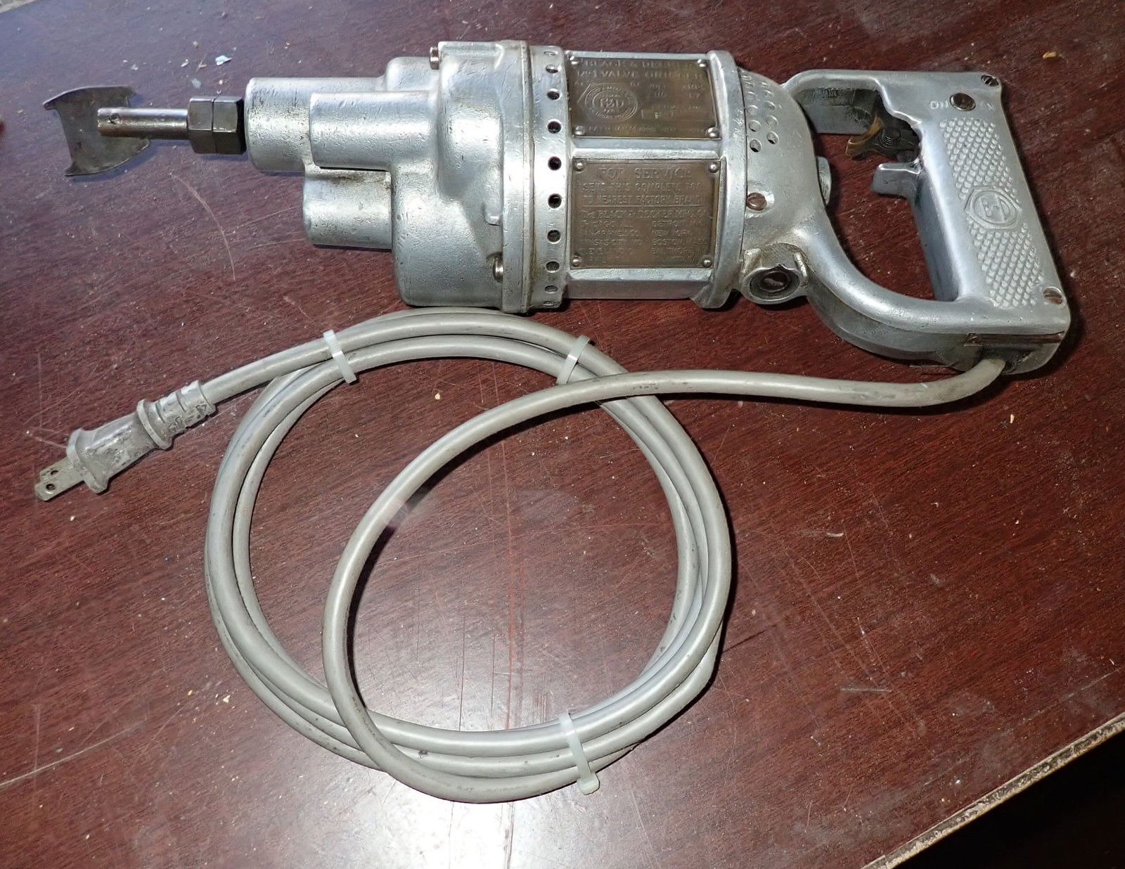 Vintage Black & Decker No. 1 Valve Grinder (1 of 3)