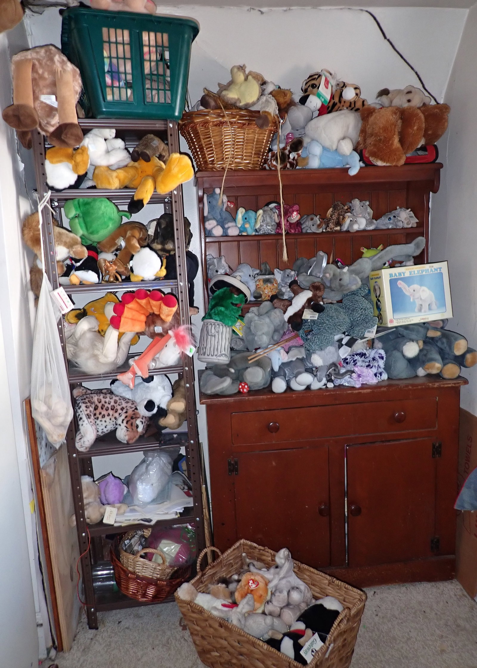 Stuffed Animals , Hutch , & Shelves: Take what you want and leave the rest ! No in house shipping ! Buyer to remove from second floor