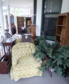 Contents of Porch