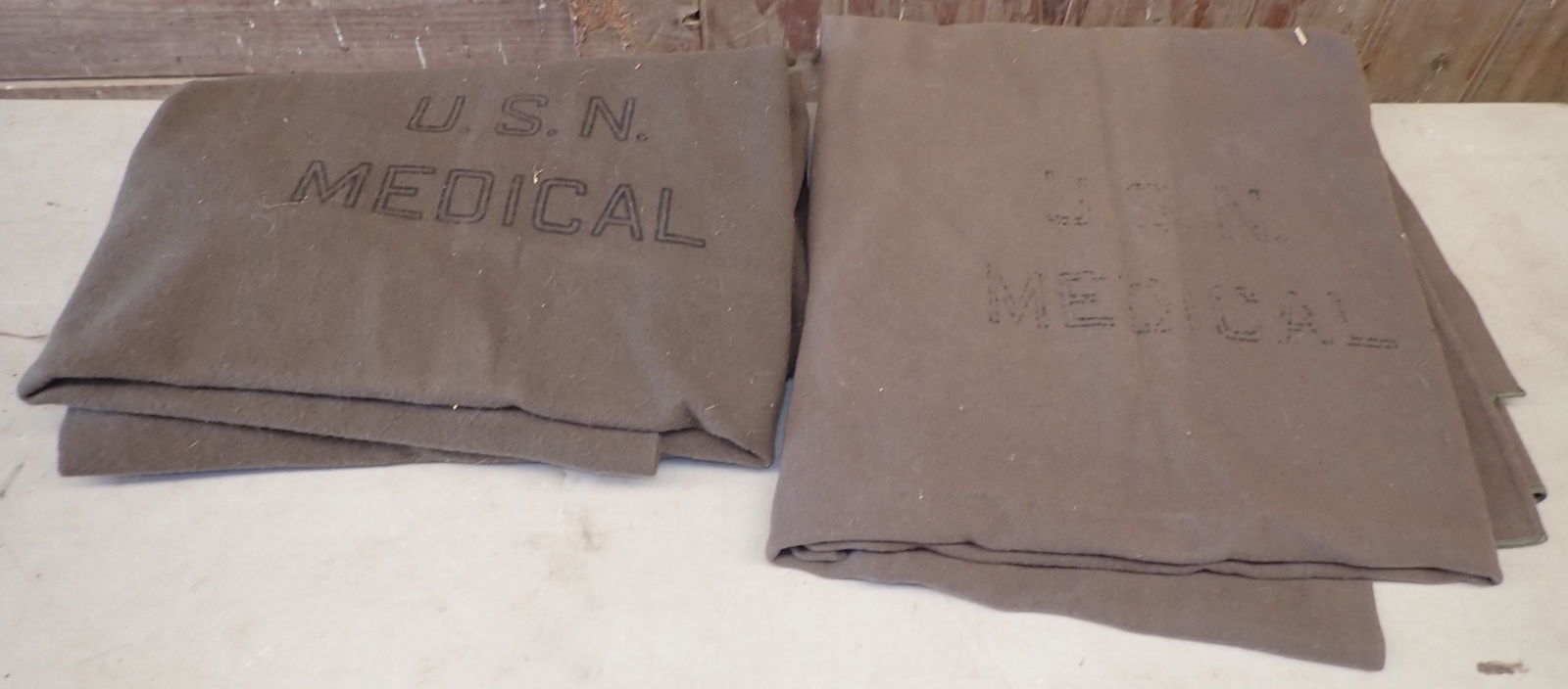 2 U.S. Navy Medical Blankets (1 of 3)