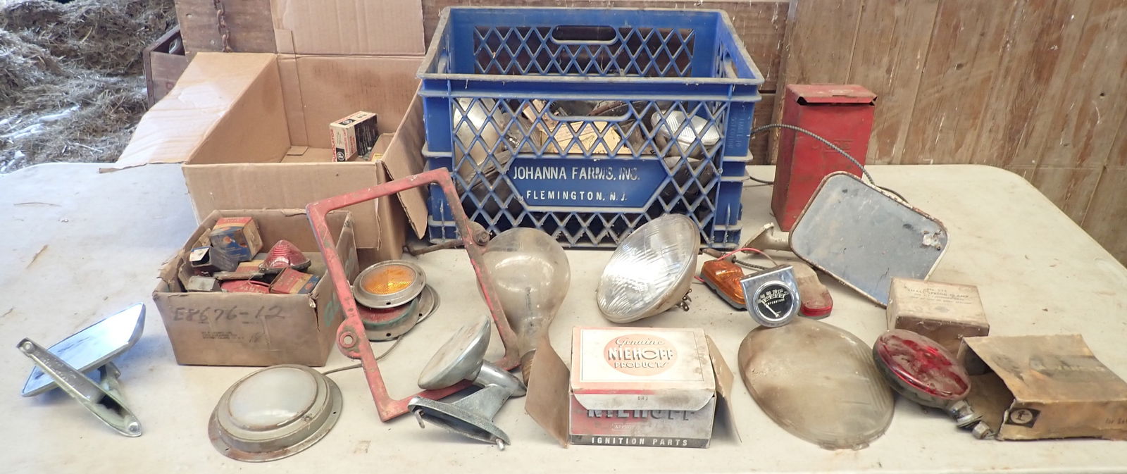 Car Mirrors , Headlight Lens Tractor Lights & Misc (1 of 10)