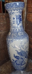 Large Chinese Chinoiserie Vase