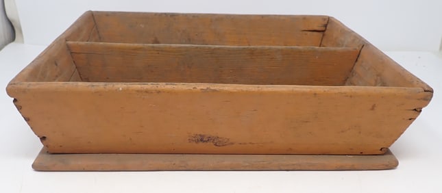Salmon Colored Divided Knife Box