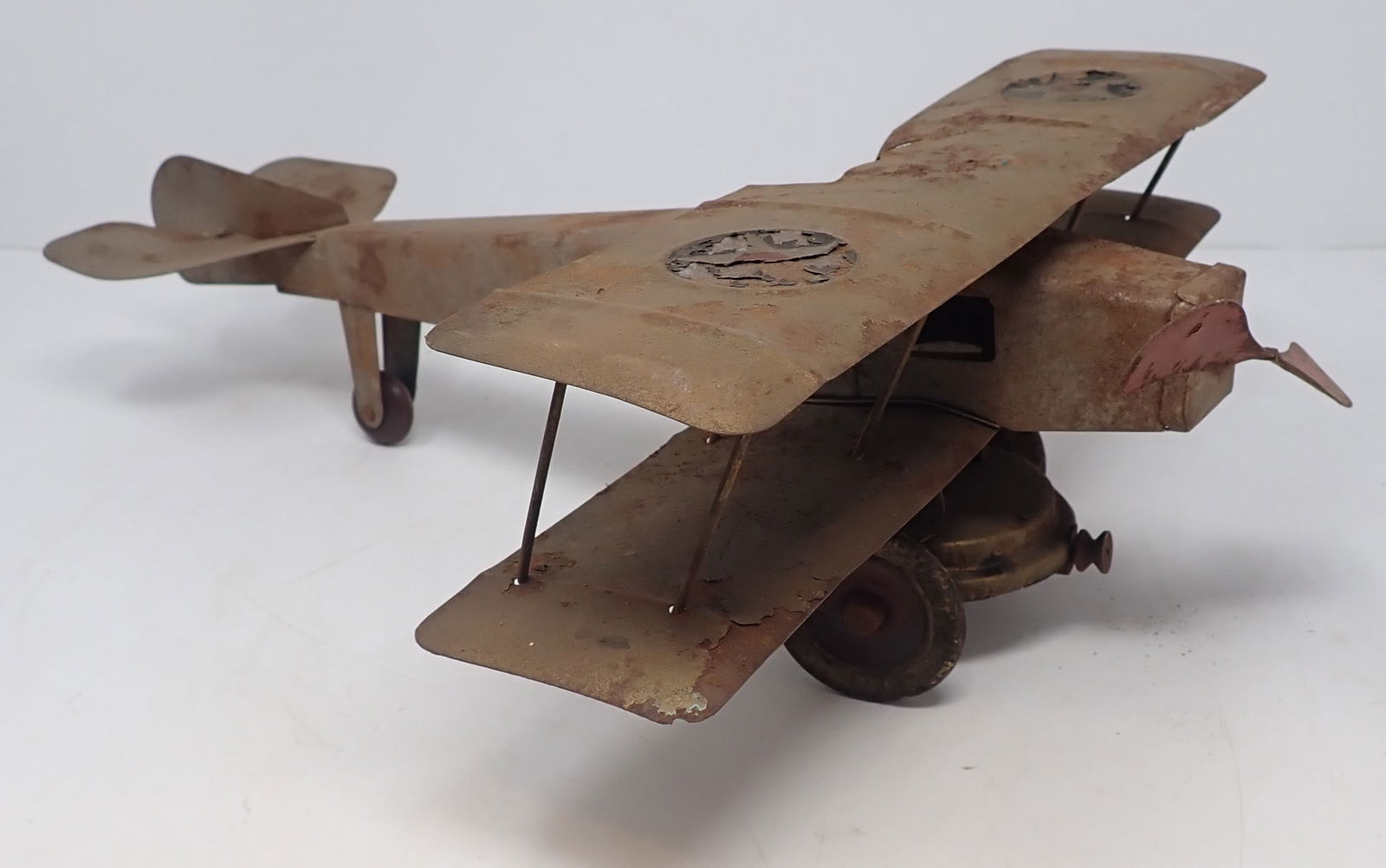Kingsbury Clockwork Tin Biplane: Apprx 11 7/8" x 15 1/2" x 5" tall. Shipping available
