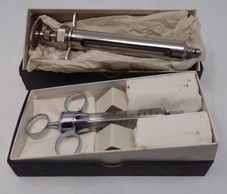 B-D Sana-Lok Control / Veterinary Syringes