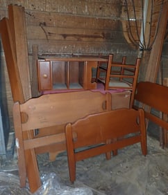 Maple Bedroom Set
