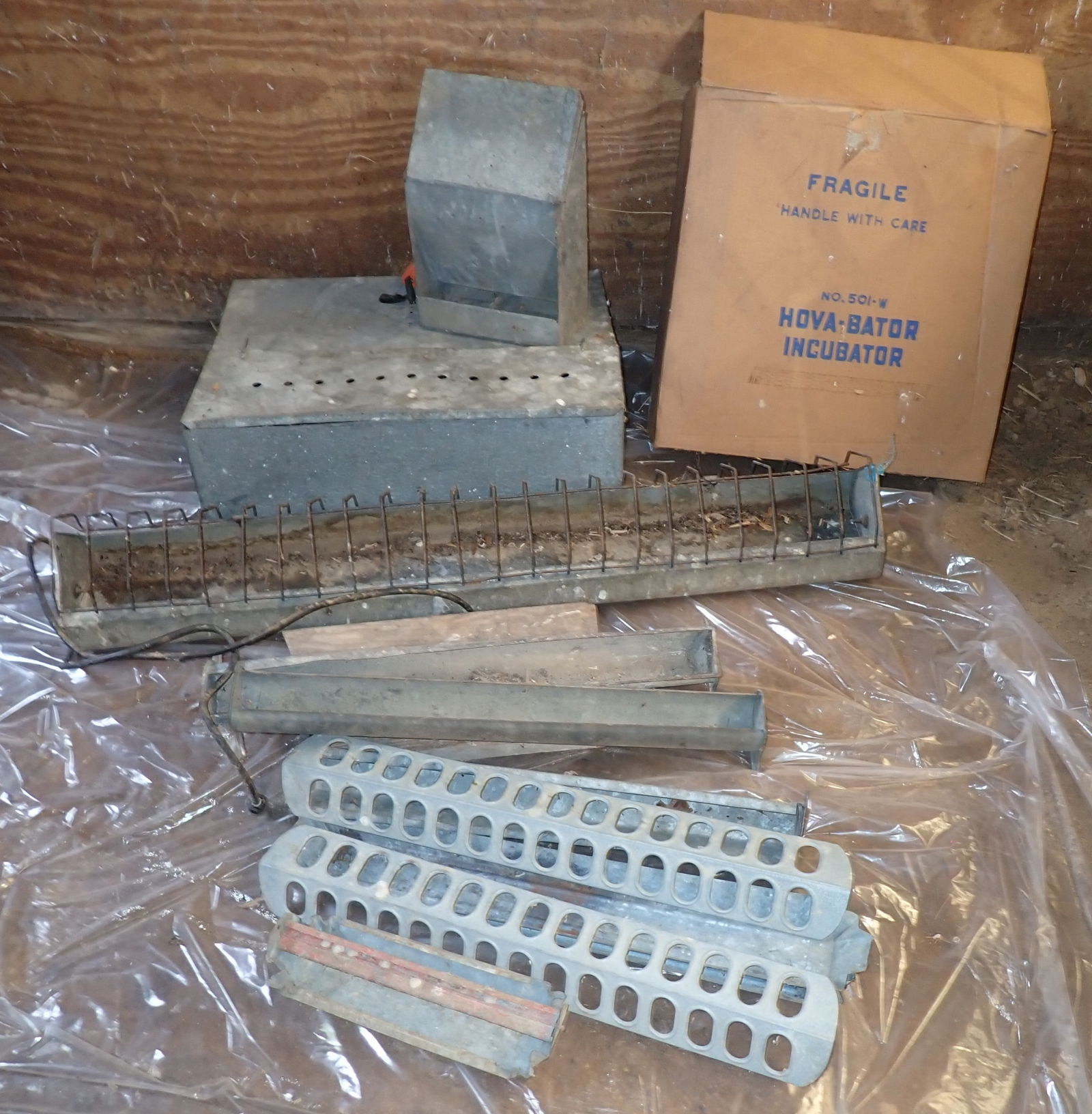 Chicken Feeders Brooder & Incubator (1 of 3)