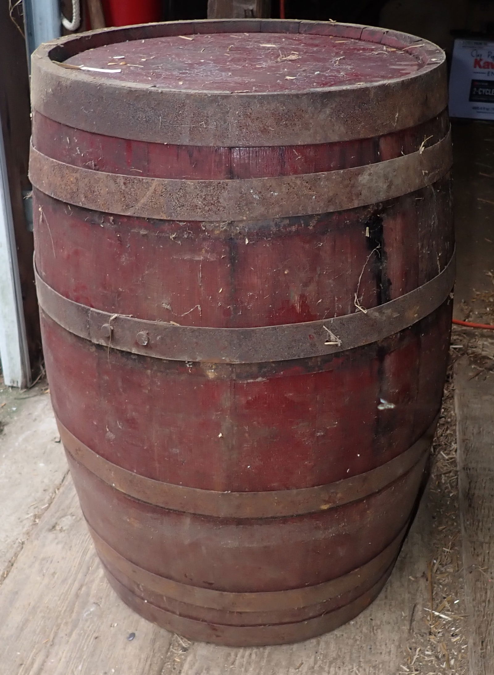 Lea & Perrins Worcestershire Sauce Keg in Red Paint (1 of 7)