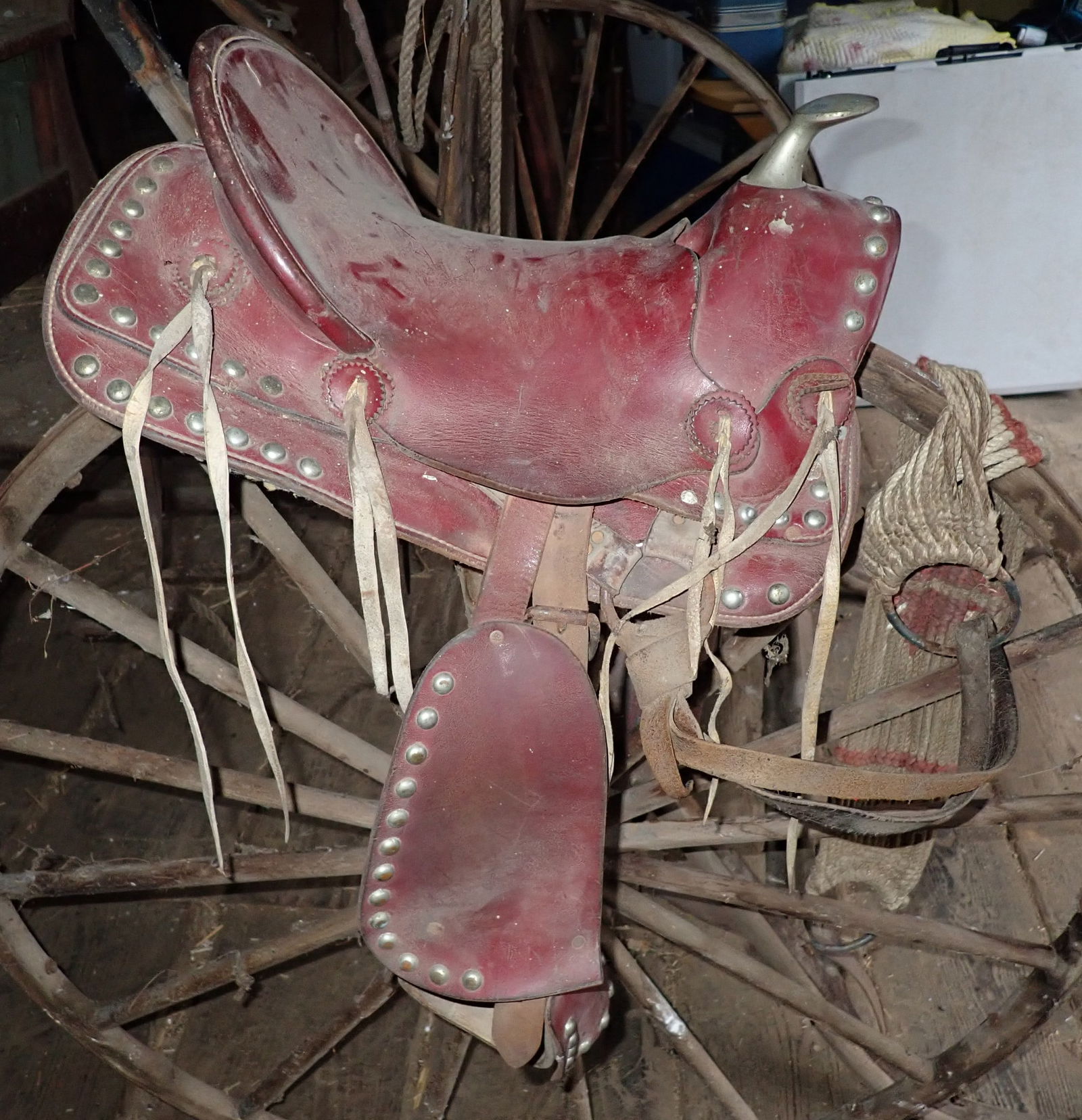 Childs Horse Saddle (1 of 4)