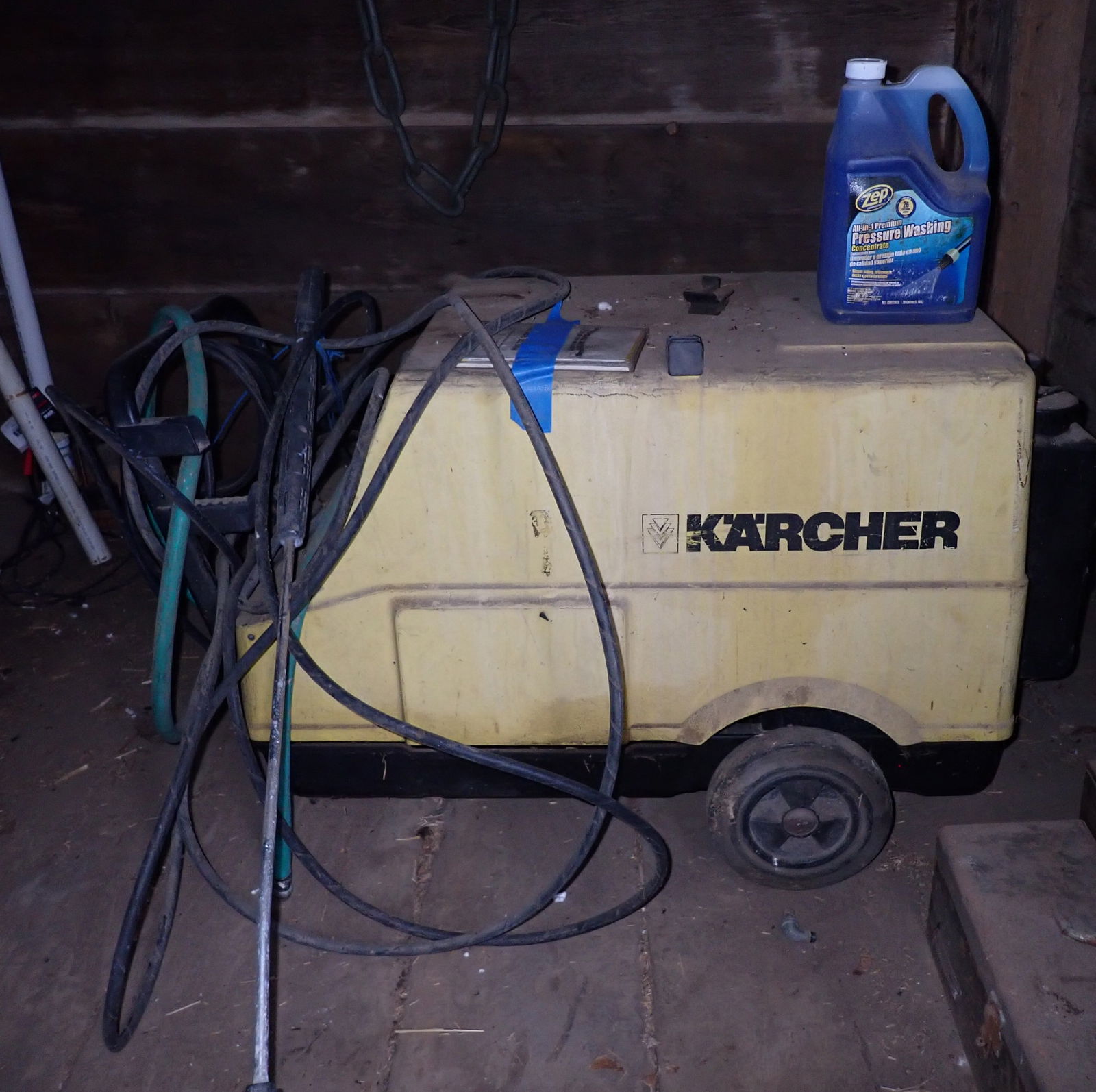 Karcher Hot Water Pressure Washer (1 of 6)