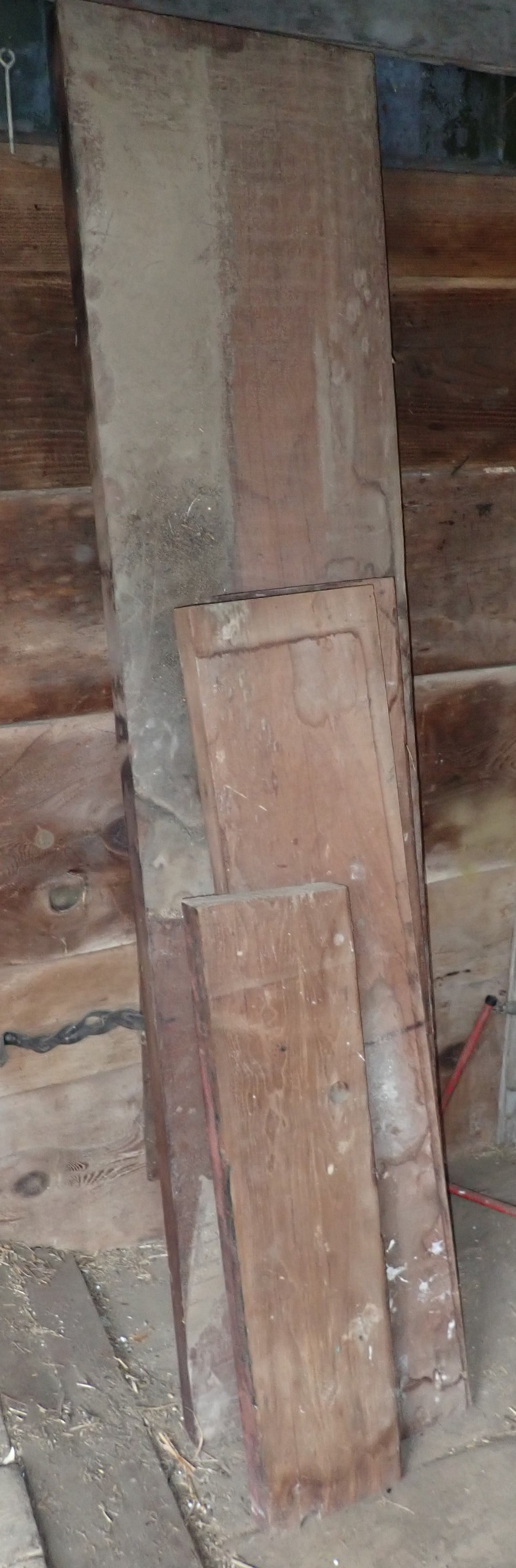 Lumber / Planks: Largest is apprx 2 3/8" x 18 1/4" x 79 3/4" long. No in house shipping !
