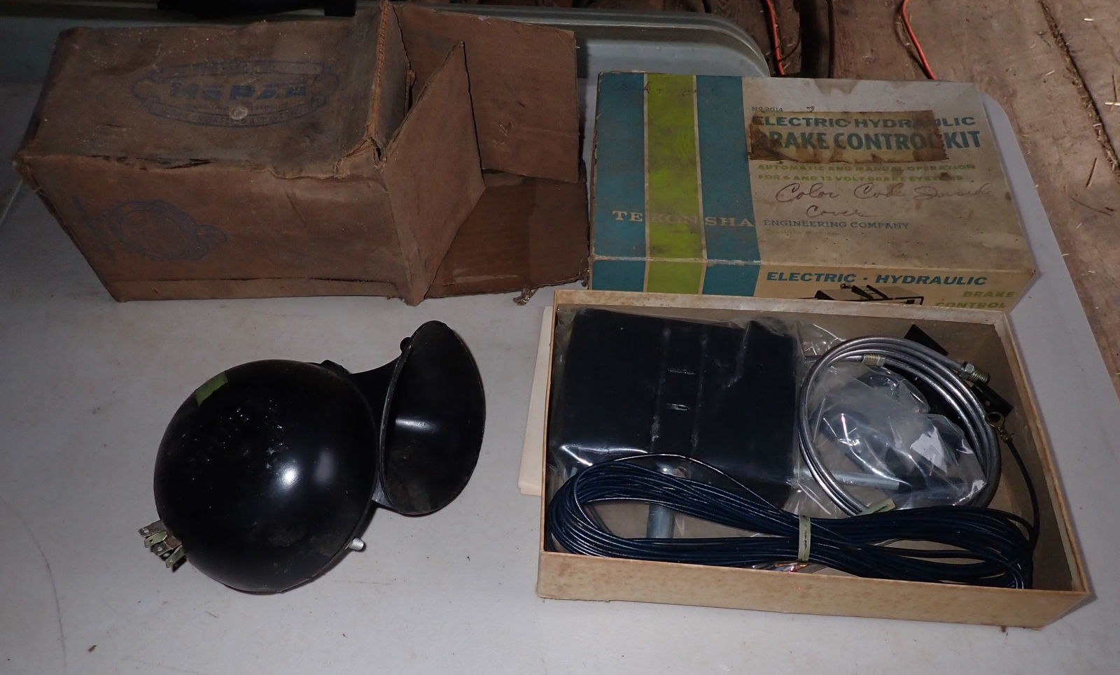 Brake Control Kit & Auto-Lite Mopar Horn (1 of 5)