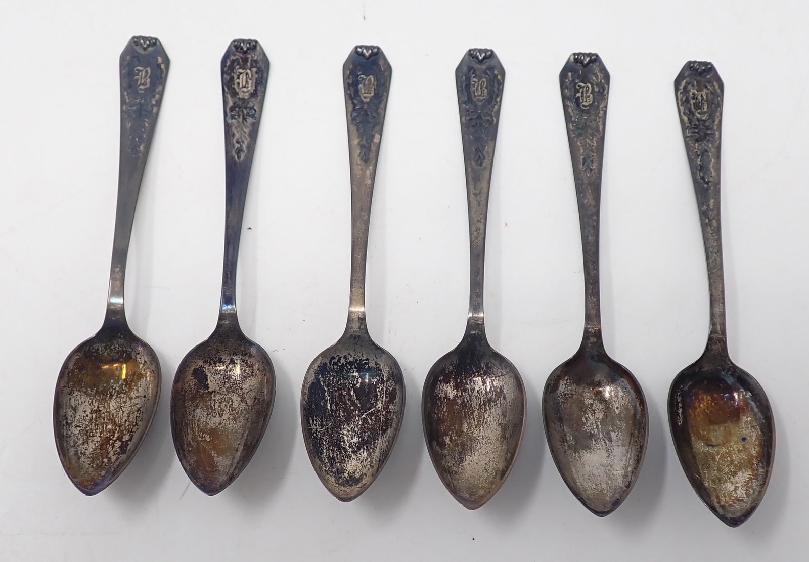 Hess & Culbertson Sterling Silver Spoons: Approx 4" long. Total weight is approx 55 grams. Shipping available. All monogrammed with a "B".