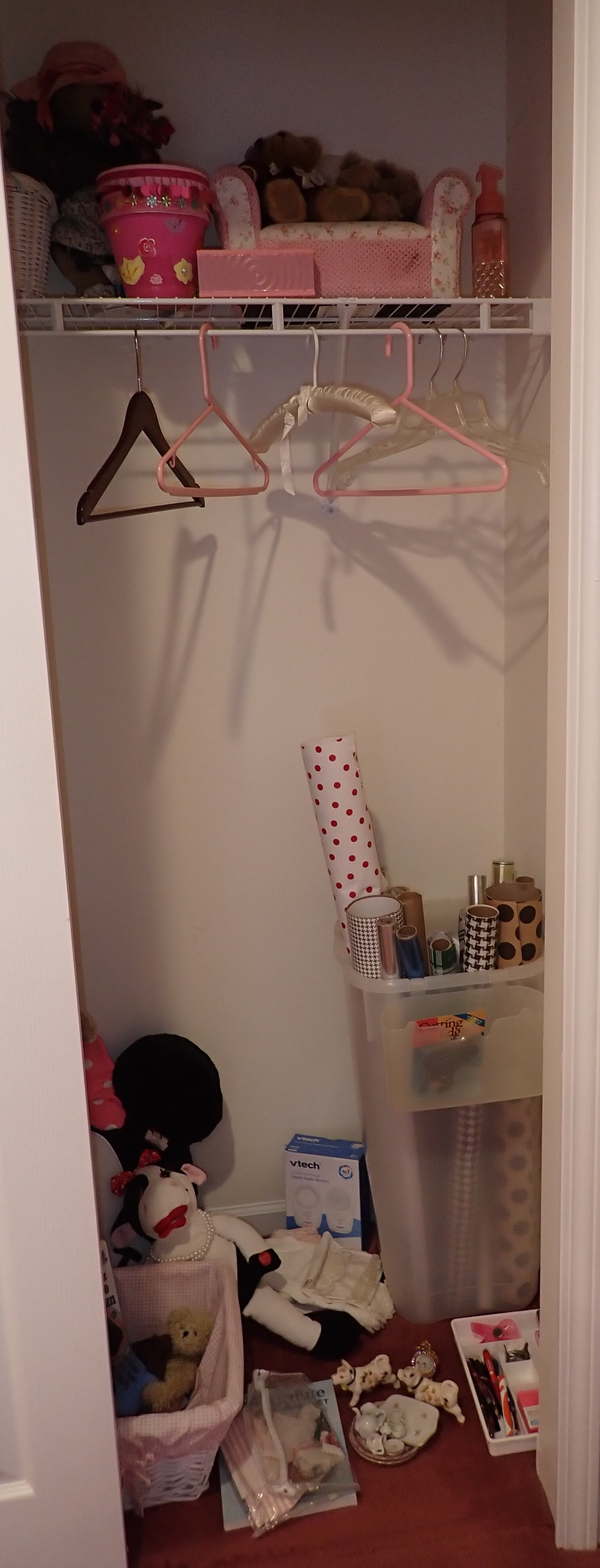 Printer, Pink Files Cabinet , & Misc (1 of 10)